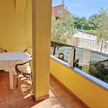 Sunshine Residence Baska 2 Экстерьер фото