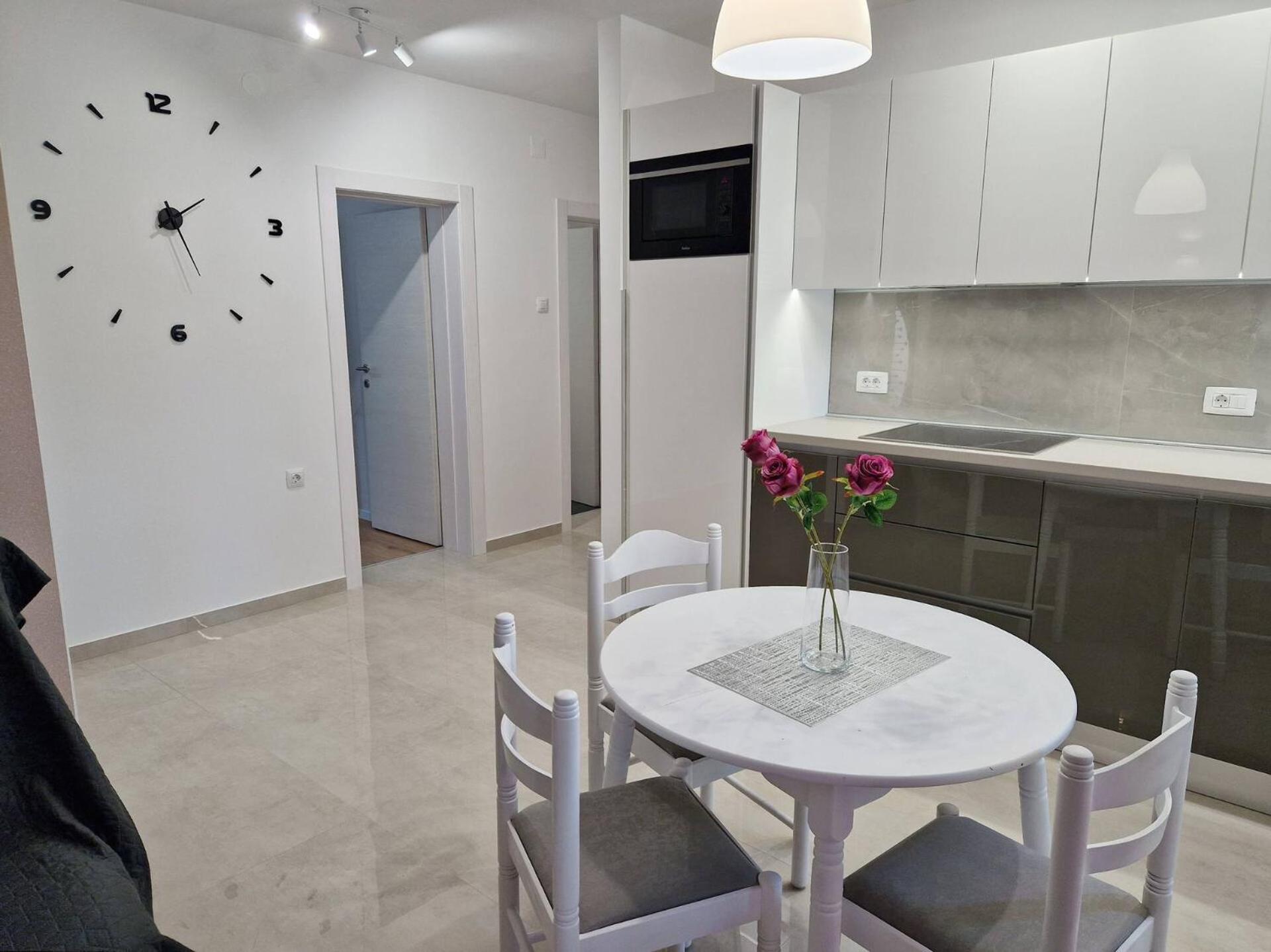 Sunshine Residence Baska 2 Экстерьер фото