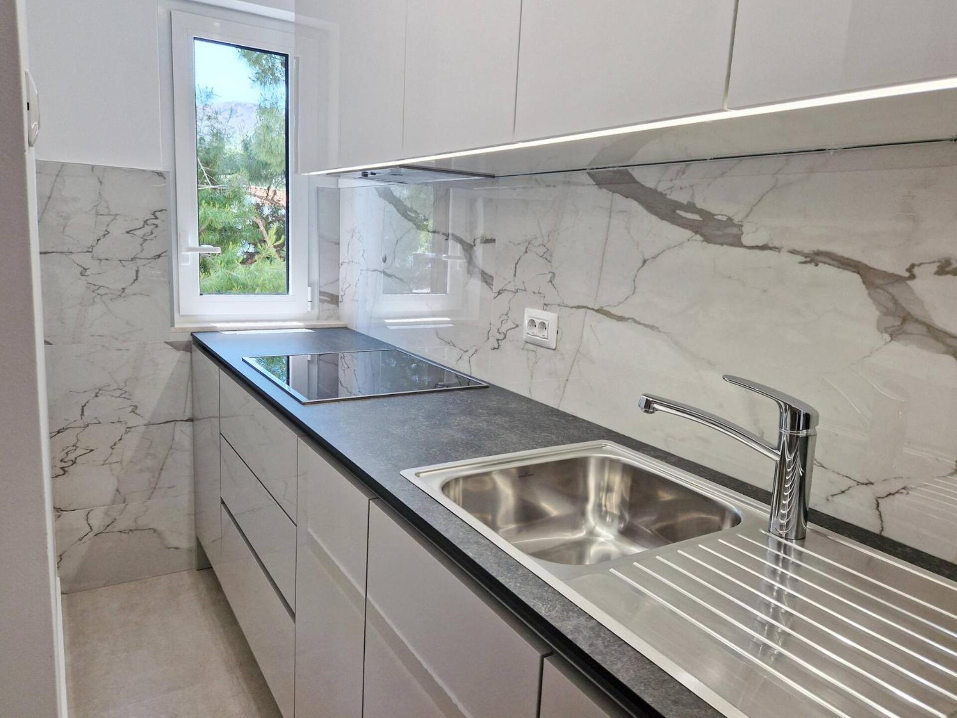 Sunshine Residence Baska 2 Экстерьер фото